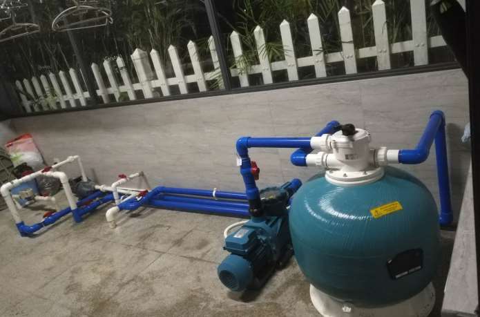 ?？诿酪晞e墅B3棟魚池過濾設(shè)備安裝工程